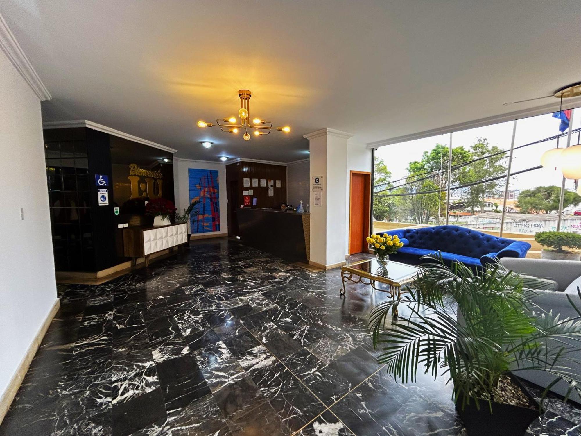 Stanford Suites Hotel Quito Exterior photo